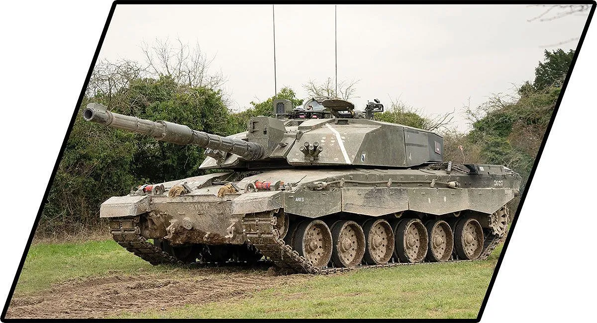 COBI 2627 Challenger 2