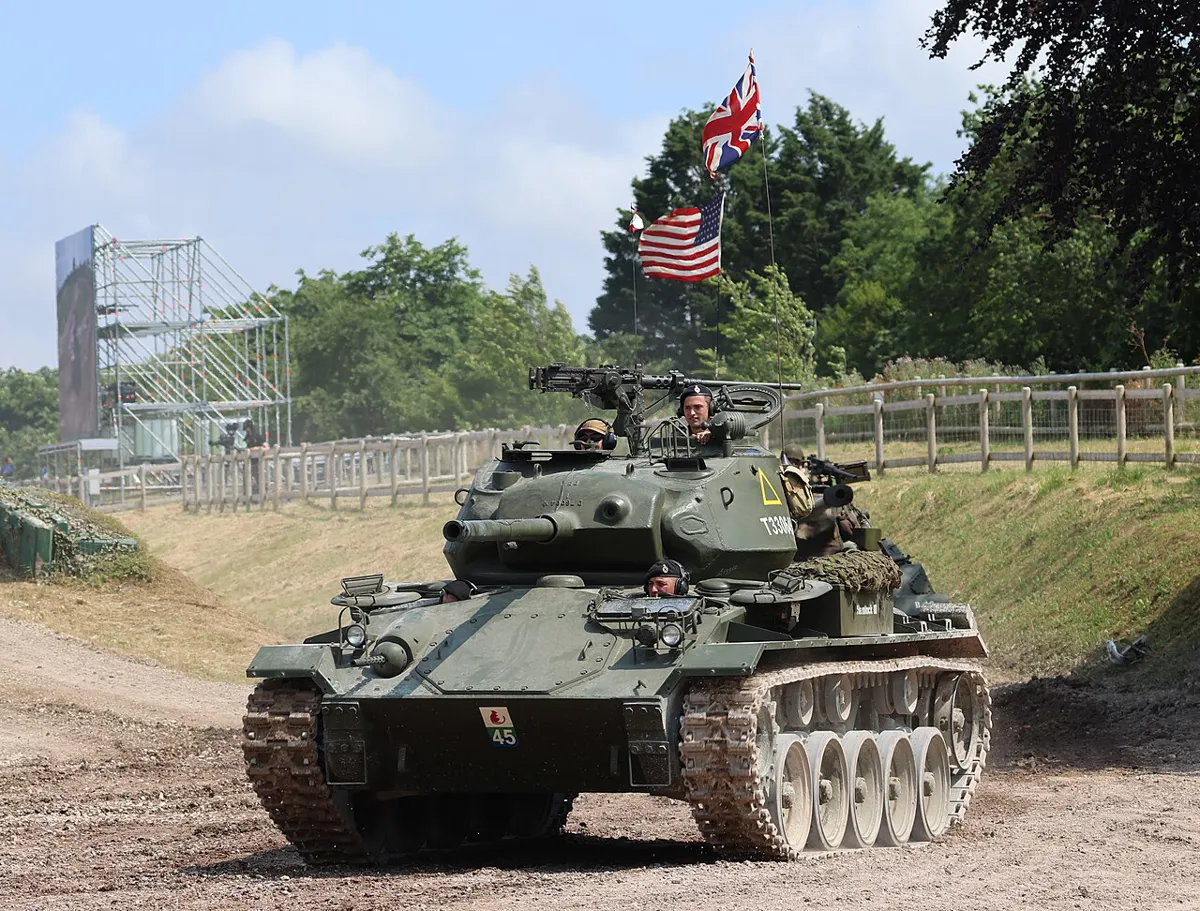 M24 Chaffee