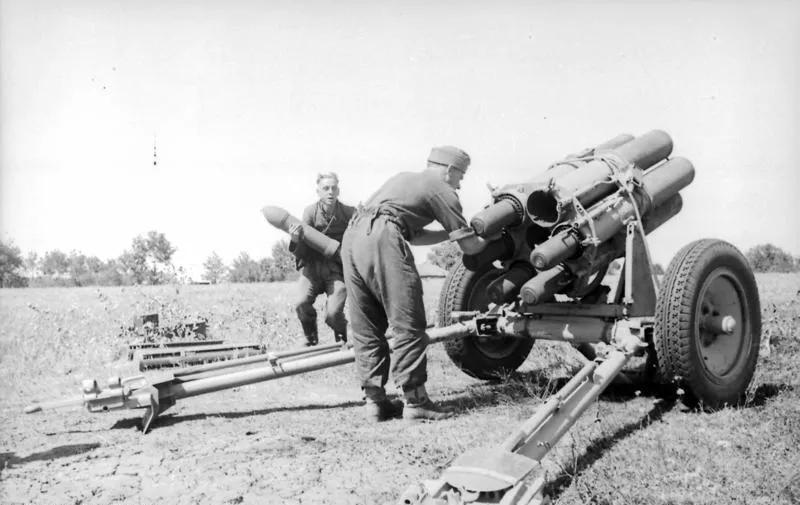 15 cm Nebelwerfer 41
